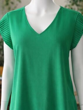 Adrianna Papell Green Blouse Pleated Sleeve V Neck Lightweight Dressy Top